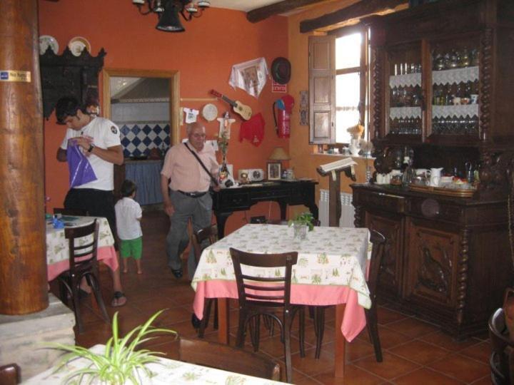 韦莱塔乡村酒店 Murias de Rechivaldo 外观 照片